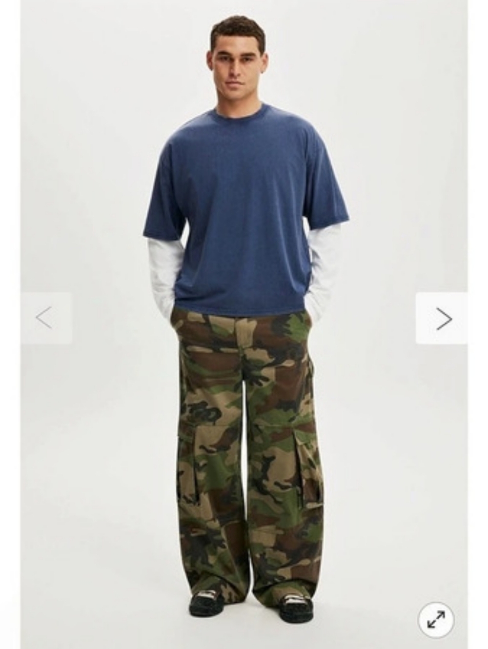 Cotton On Super Baggy Cargo Pant Camo Cargo Pants in Green & Brown Size Medium